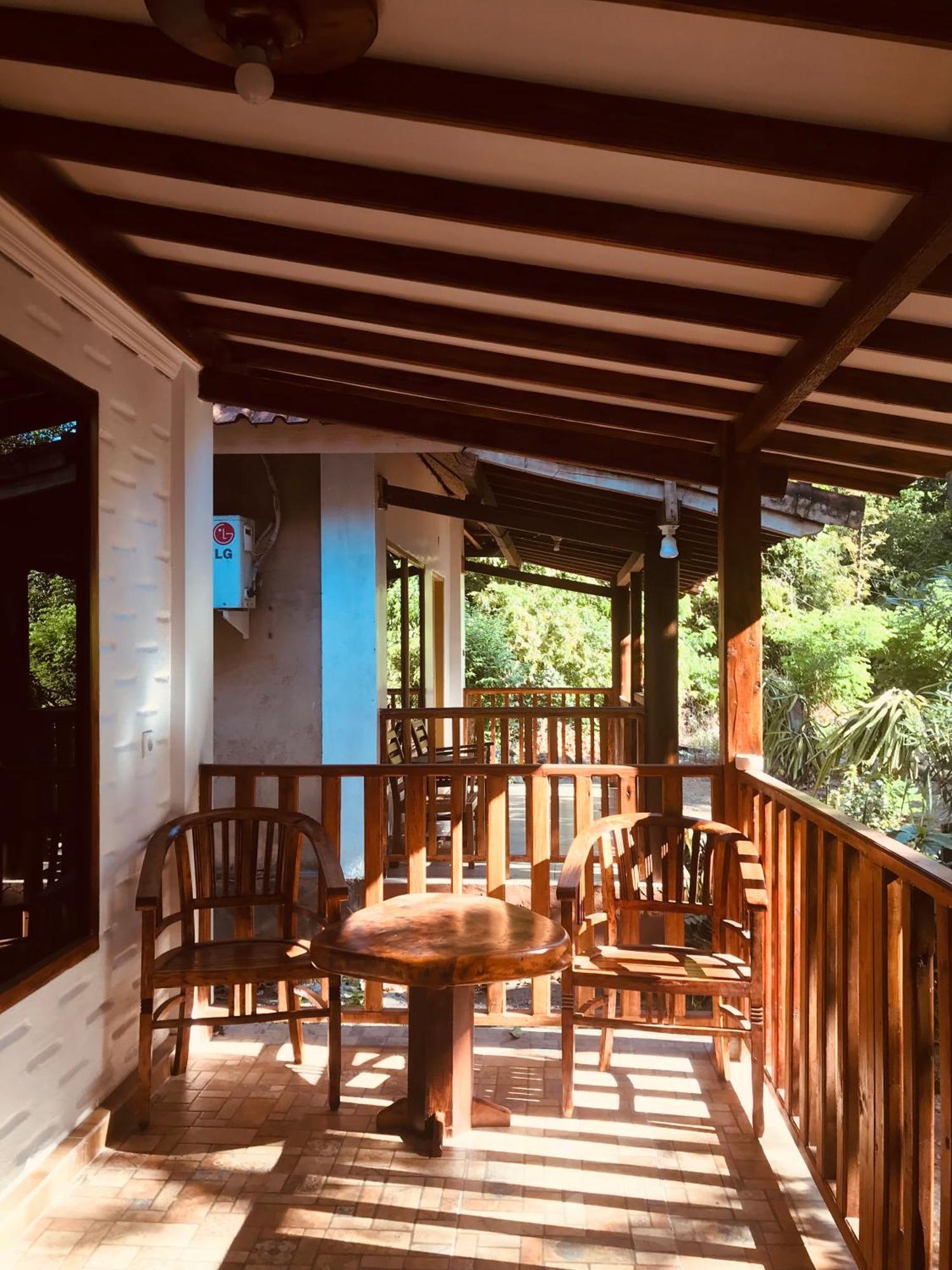 Pondok Wisata Gili Lampu Labuhan Pandan Exterior foto