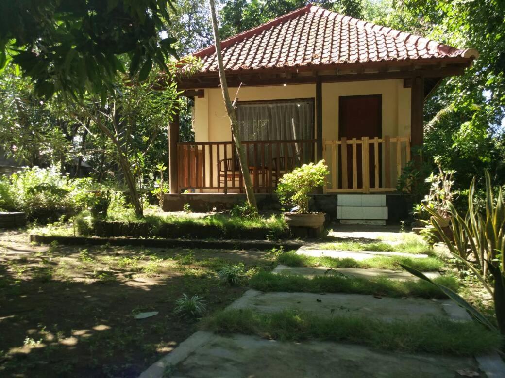 Pondok Wisata Gili Lampu Labuhan Pandan Exterior foto